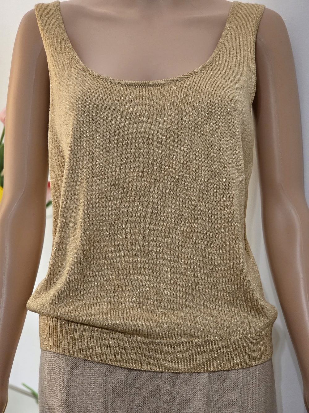 St. John Metallic Gold Scoop Neck Knit Tank